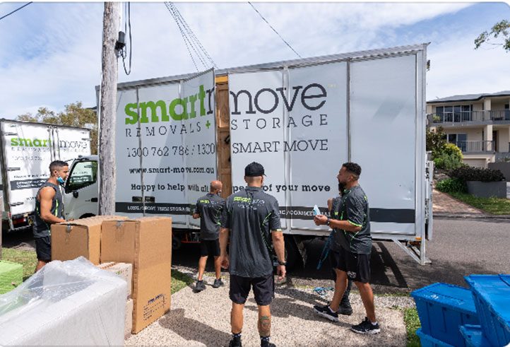 The Smart Move crew are hard-working, experienced removalists in Newcastle.